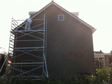 Hoekwoning, Abcoude, buitenwerkzaamheden, al het houtwerk opknappen