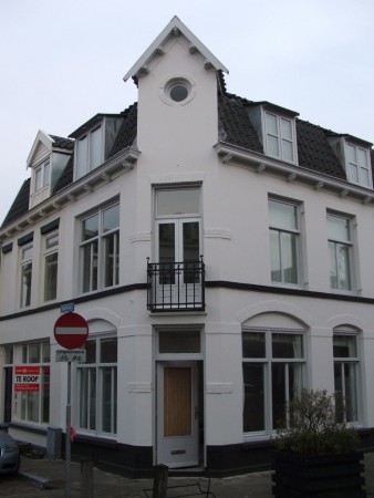 Voorzijde, hoekwoning, Utrecht, resultaat, buitenschilderwerk