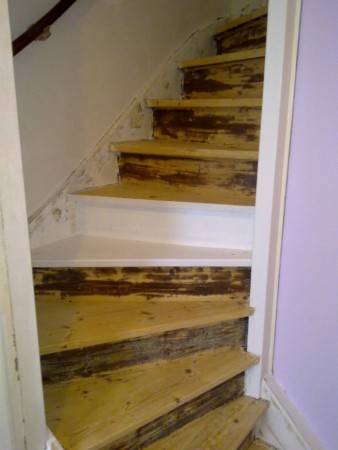 Eerste traptrede in de grondverf